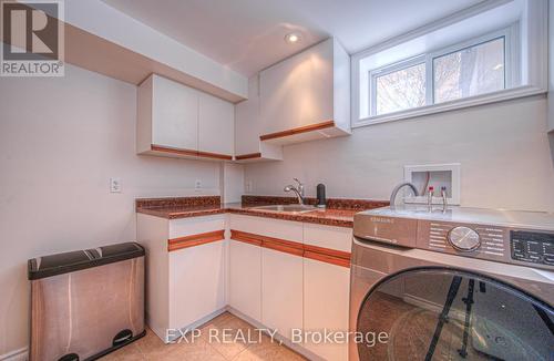 24 Bennett Avenue, Guelph, ON - Indoor Photo Showing Laundry Room