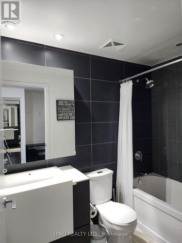 4809 - 21 Iceboat Terrace, Toronto, ON - Indoor Photo Showing Bathroom