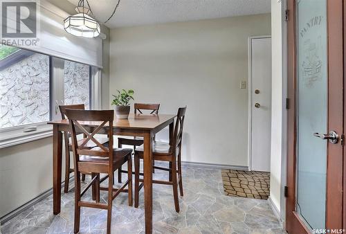 47 Laverendrye Way, Regina, SK - Indoor Photo Showing Dining Room