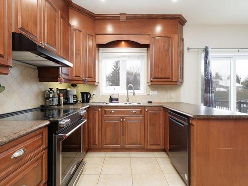 Kitchen - 1193 Boul. Perrot, Notre-Dame-De-L'Île-Perrot, QC - Indoor Photo Showing Kitchen With Double Sink