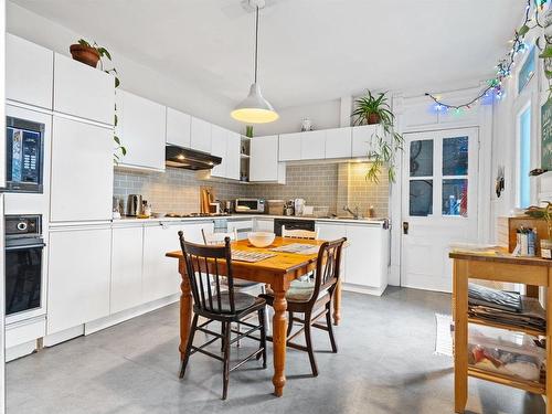 Kitchen - 4707  - 4711 Rue Adam, Montréal (Mercier/Hochelaga-Maisonneuve), QC - Indoor Photo Showing Kitchen