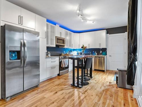 Kitchen - 4707  - 4711 Rue Adam, Montréal (Mercier/Hochelaga-Maisonneuve), QC - Indoor Photo Showing Kitchen With Upgraded Kitchen