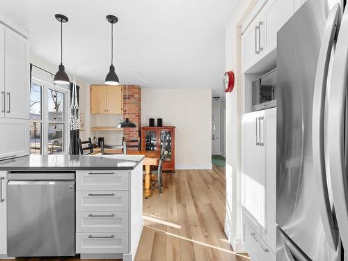 Kitchen - 1480  - 1490 Av. Bardy, Québec (La Cité-Limoilou), QC - Indoor Photo Showing Kitchen With Upgraded Kitchen