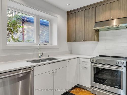 130 Three Valleys Dr, Toronto, ON - Indoor Photo Showing Kitchen With Double Sink