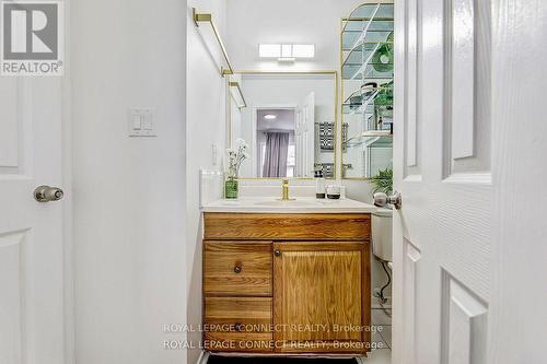 29 - 2451 Bridletowne Circle, Toronto, ON - Indoor Photo Showing Bathroom