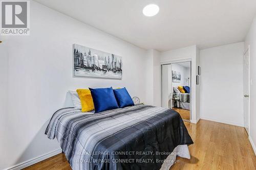 29 - 2451 Bridletowne Circle, Toronto, ON - Indoor Photo Showing Bedroom