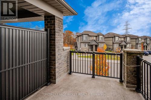 2B - 115 South Creek Drive, Kitchener, ON - Outdoor