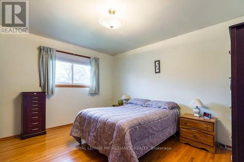 262 Barrett Boulevard, Greater Napanee, ON - Indoor Photo Showing Bedroom