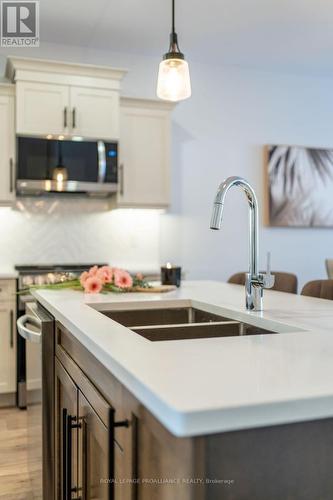 26 Raycroft Drive, Belleville, ON - Indoor Photo Showing Kitchen With Double Sink With Upgraded Kitchen