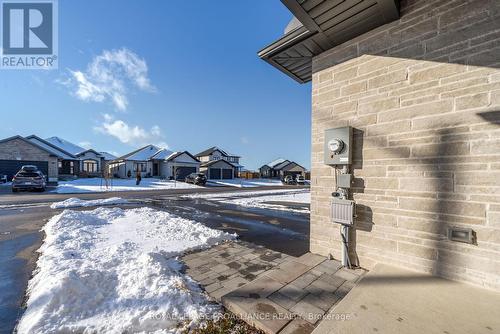 26 Raycroft Drive, Belleville, ON - Outdoor