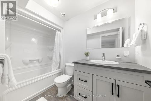 26 Raycroft Drive, Belleville, ON - Indoor Photo Showing Bathroom