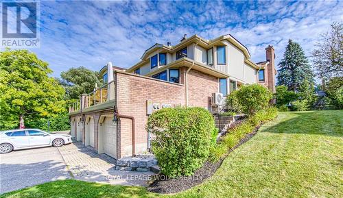 2 - 410 Craigleith Drive, Waterloo, ON - Outdoor