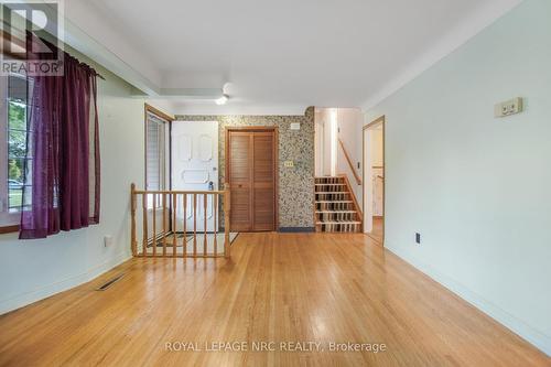 22 Rosemount Avenue, St. Catharines (442 - Vine/Linwell), ON - Indoor Photo Showing Other Room