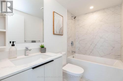 2307 - 82 Dalhousie Street, Toronto, ON - Indoor Photo Showing Bathroom