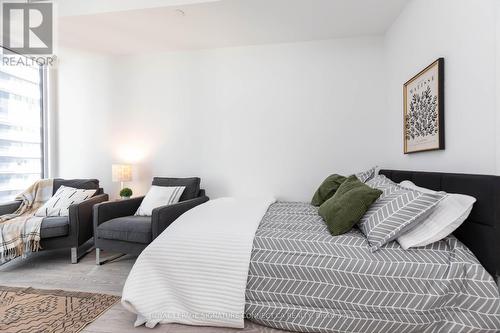 1606 - 55 Mercer Street, Toronto, ON - Indoor Photo Showing Bedroom