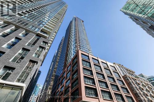 1606 - 55 Mercer Street, Toronto, ON - Outdoor With Facade