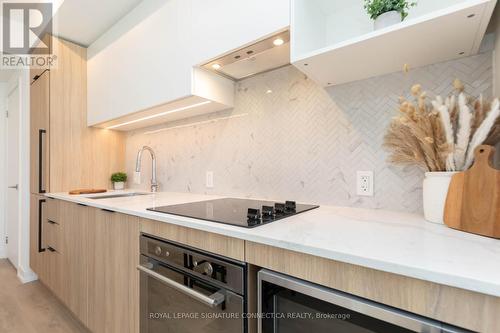 3115 - 82 Dalhousie Street, Toronto, ON - Indoor Photo Showing Kitchen With Upgraded Kitchen