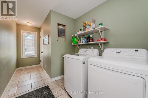 174 River Run Road, Mapleton, ON - Indoor Photo Showing Laundry Room