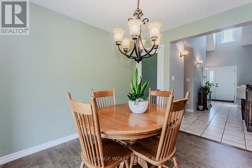 174 River Run Road, Mapleton, ON - Indoor Photo Showing Dining Room