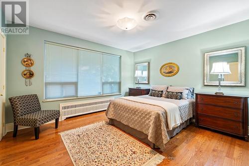 70 Leggett Avenue, Toronto, ON - Indoor Photo Showing Bedroom