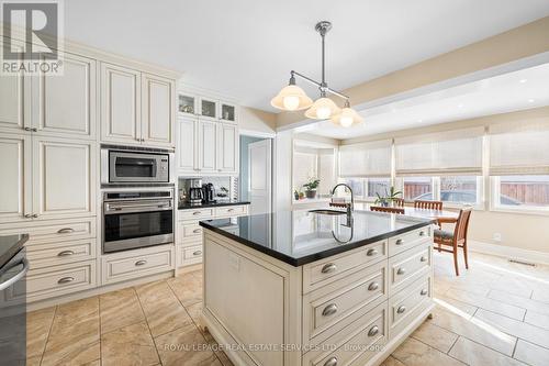 70 Leggett Avenue, Toronto, ON - Indoor Photo Showing Kitchen With Upgraded Kitchen