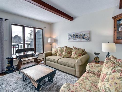 Salon - 1-142 Rue Pinoteau, Mont-Tremblant, QC - Indoor Photo Showing Living Room