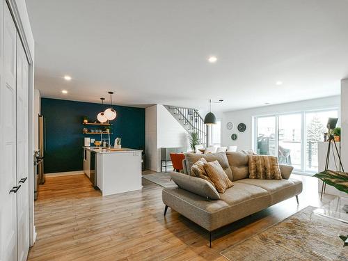 Overall view - 209-984 Rue Notre-Dame, Repentigny (Repentigny), QC - Indoor Photo Showing Living Room