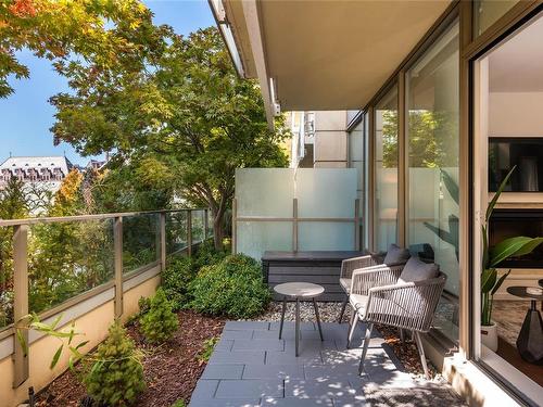 302-708 Burdett Ave, Victoria, BC - Outdoor With Deck Patio Veranda