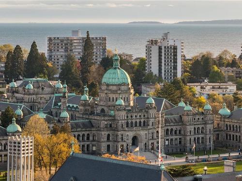 302-708 Burdett Ave, Victoria, BC - Outdoor With Body Of Water With View