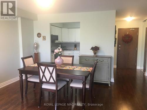 301 - 162 Martindale Road, St. Catharines (453 - Grapeview), ON - Indoor Photo Showing Dining Room