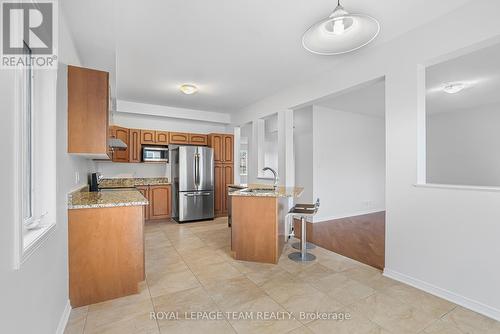 235 Huntsville Drive, Ottawa, ON - Indoor Photo Showing Kitchen