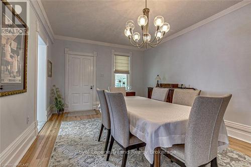 847275 Township Rd 9, Blandford-Blenheim, ON - Indoor Photo Showing Dining Room