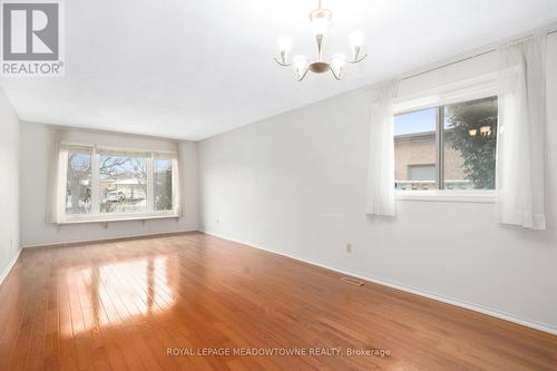 15 Oakington Place, Mississauga, ON - Indoor Photo Showing Other Room