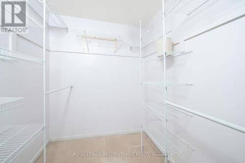 15 Oakington Place, Mississauga, ON - Indoor With Storage