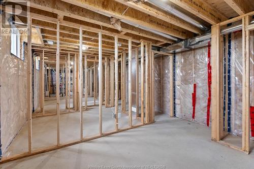 597 Keil Trail North, Chatham, ON - Indoor Photo Showing Basement