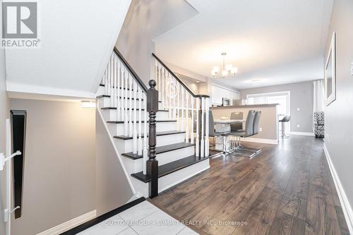 1671 Stover Crescent, Milton, ON - Indoor Photo Showing Other Room