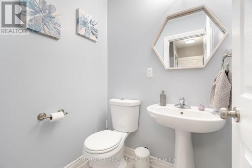 1671 Stover Crescent, Milton, ON - Indoor Photo Showing Bathroom