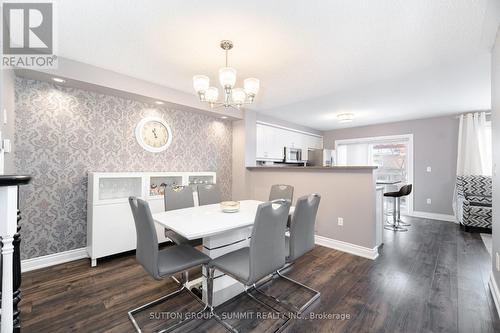 1671 Stover Crescent, Milton, ON - Indoor Photo Showing Dining Room