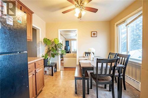 367 Cochrane Street, Greater Sudbury, ON - Indoor Photo Showing Dining Room