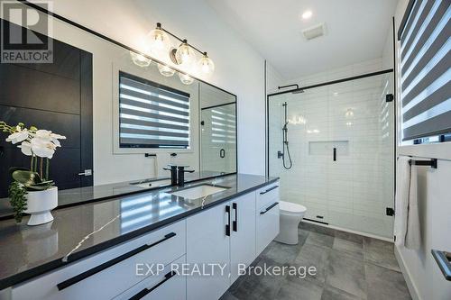 15353 Plover Mills Road, Middlesex Centre (Bryanston), ON - Indoor Photo Showing Bathroom