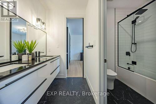 15353 Plover Mills Road, Middlesex Centre (Bryanston), ON - Indoor Photo Showing Bathroom