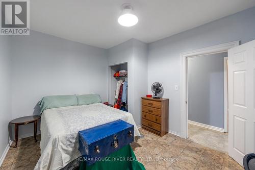 309 Centre Street S, Oshawa (Central), ON - Indoor Photo Showing Bedroom