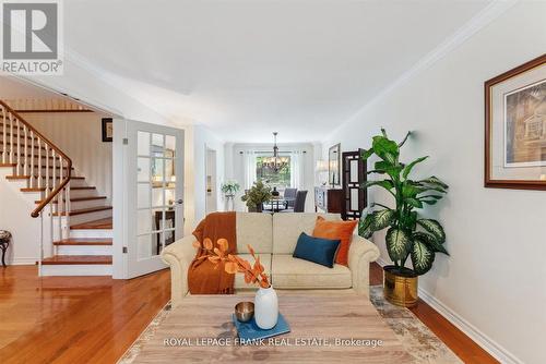 14 Mattawa Court, Whitby (Lynde Creek), ON - Indoor Photo Showing Living Room