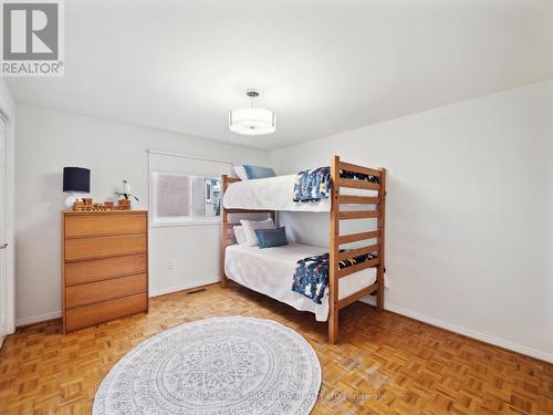 18 Mowatt Court, Markham, ON - Indoor Photo Showing Bedroom