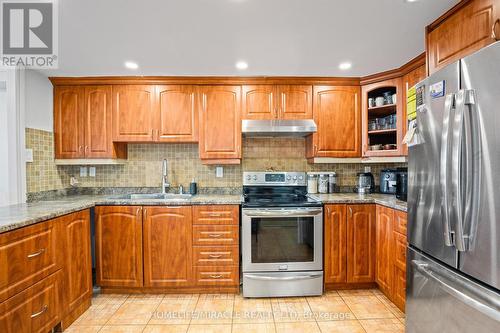 1112 - 4 Lisa Street, Brampton, ON - Indoor Photo Showing Kitchen With Stainless Steel Kitchen