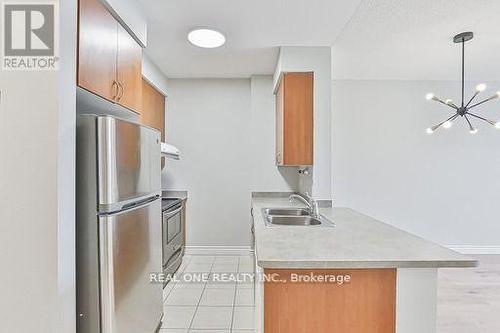 312 - 61 Heintzman Street, Toronto, ON - Indoor Photo Showing Kitchen With Double Sink