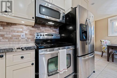 50 Alpine Avenue, Hamilton, ON - Indoor Photo Showing Kitchen