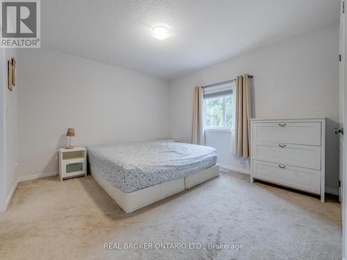 326 Moorland Crescent, Kitchener, ON - Indoor Photo Showing Bedroom