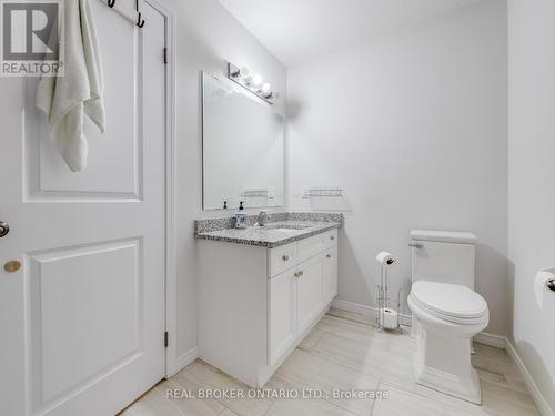 326 Moorland Crescent, Kitchener, ON - Indoor Photo Showing Bathroom