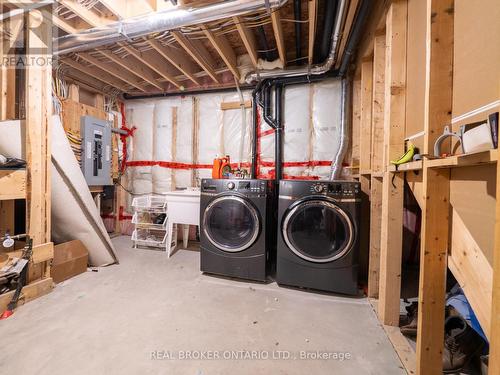 326 Moorland Crescent, Kitchener, ON - Indoor Photo Showing Laundry Room